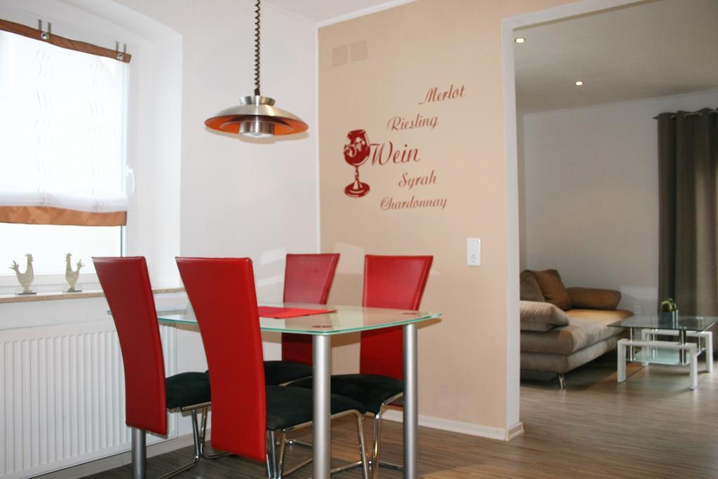 Julia Apartment *